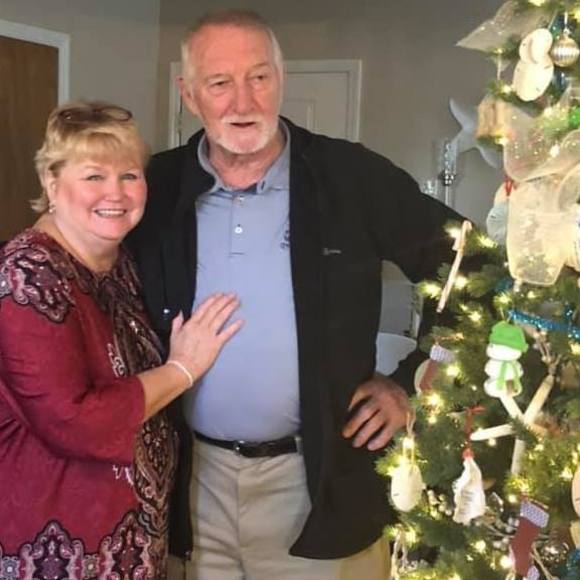 Meet your Posher, Sandra - Picture 1 of 1